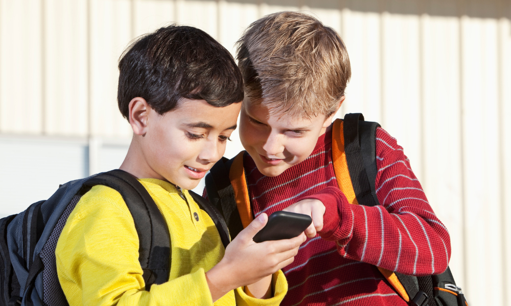 mobile device management for schools